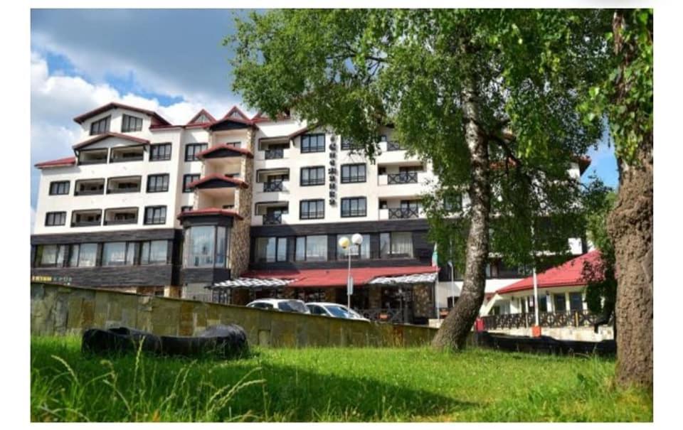 Apartment 428A in Hotel Snezhanka, Pamporovo Buitenkant foto